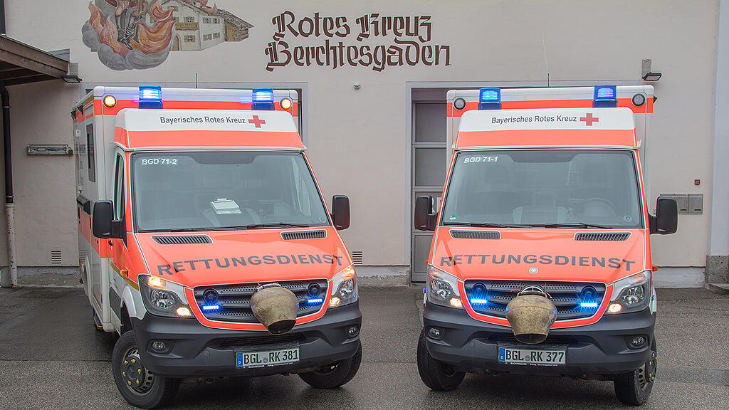 Kuhglocken statt Martinshorn beim BRK.