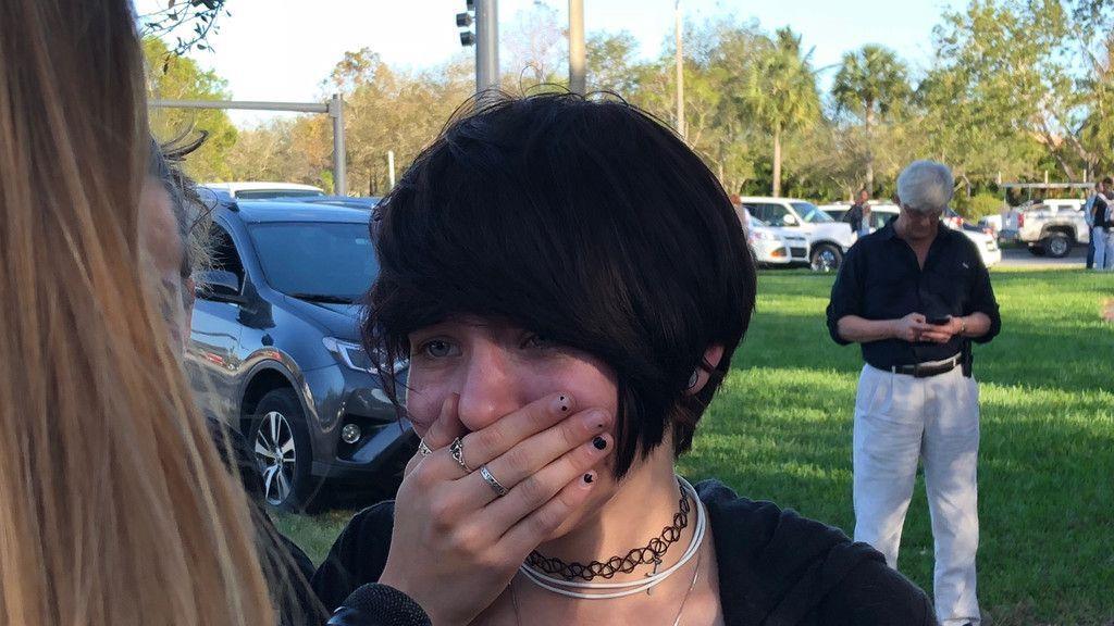 Trauer nach tödlicher Schul-Schießerei in Florida
