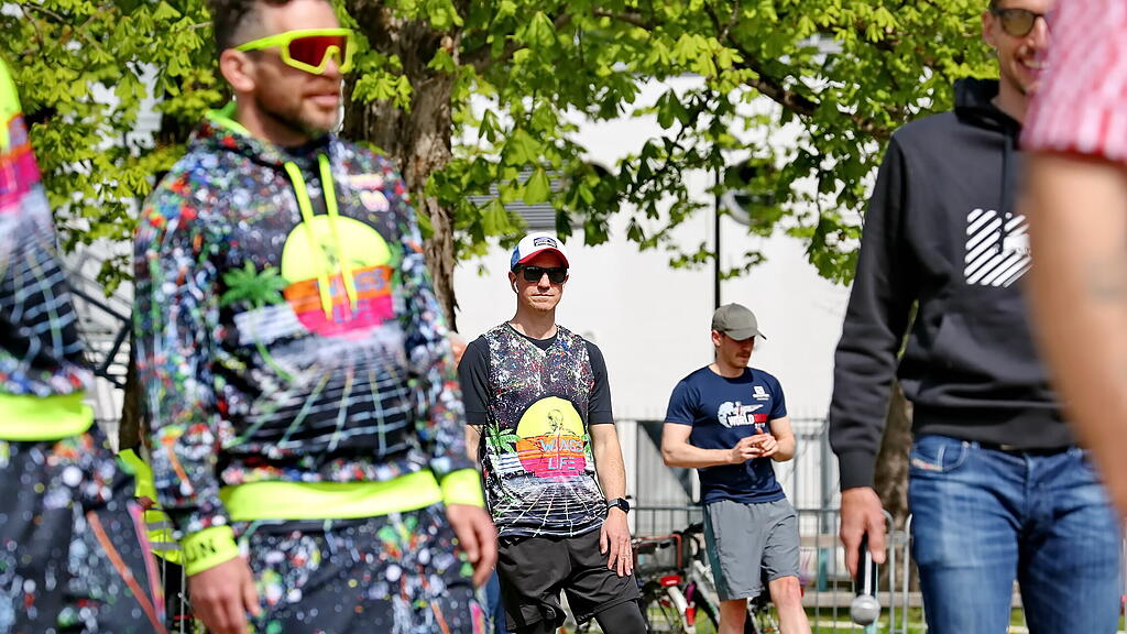 Wings For Life World Run Warm Up Volksgarten