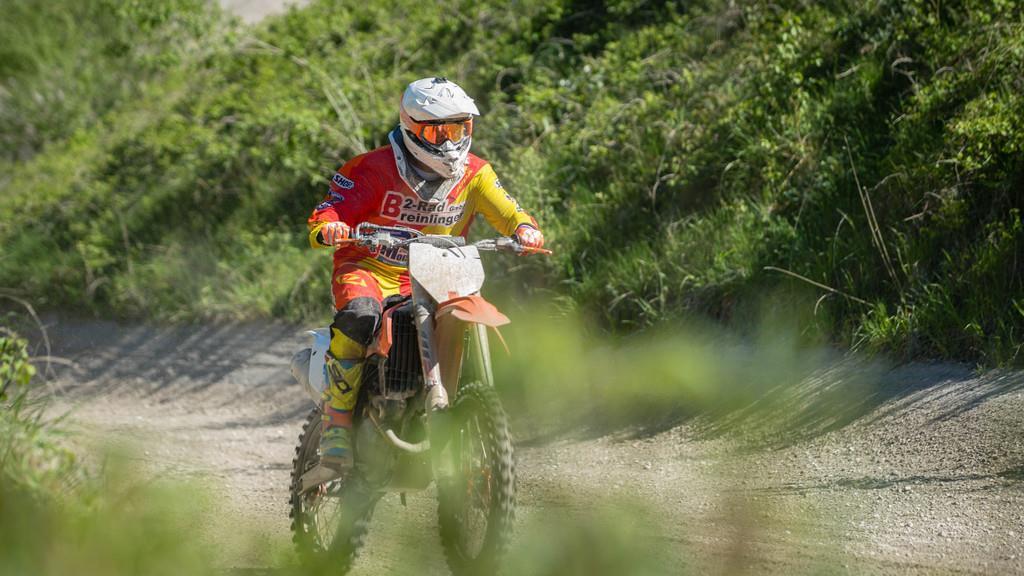 XBOWL MOTOCROSS RACE I