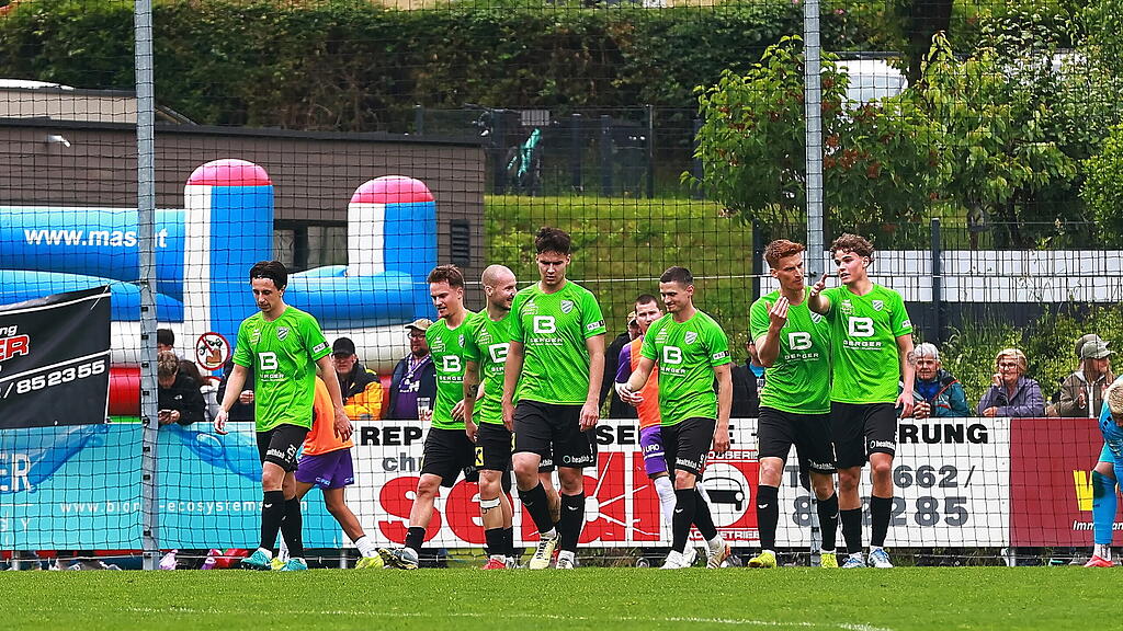 Regionalliga West: Wals-Grünau gegen Austria Salzburg