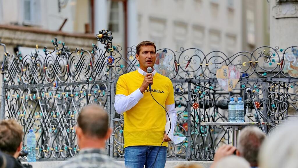 Salzburg fairantworten: Demo gegen Flächenverbrauch