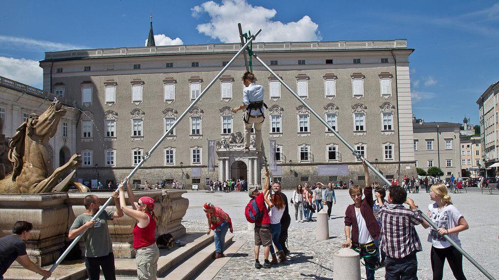 VGT protestiert am Residenzplatz gegen Gatterjagd