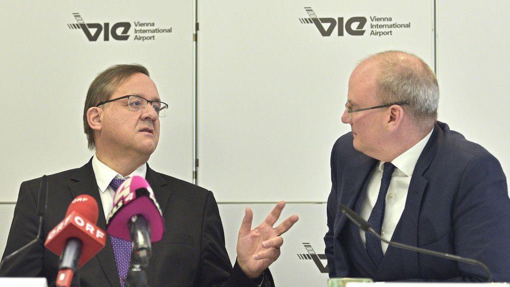 Pressekonferenz Flughafen