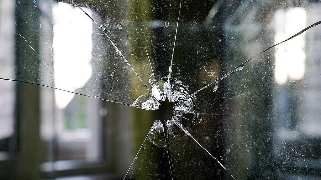 symb_kaputte Fensterscheibe