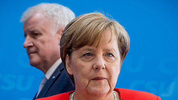 Merkel geht. Folgt Seehofer?
