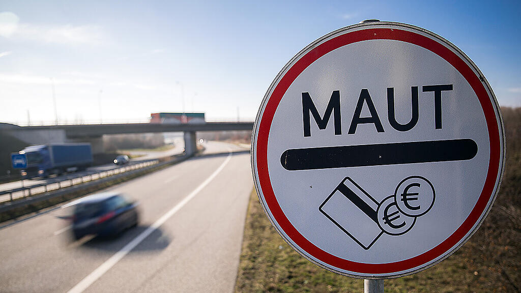 Gescheiterte Pkw-Maut: Deutschland muss 243 Mio Euro zahlen