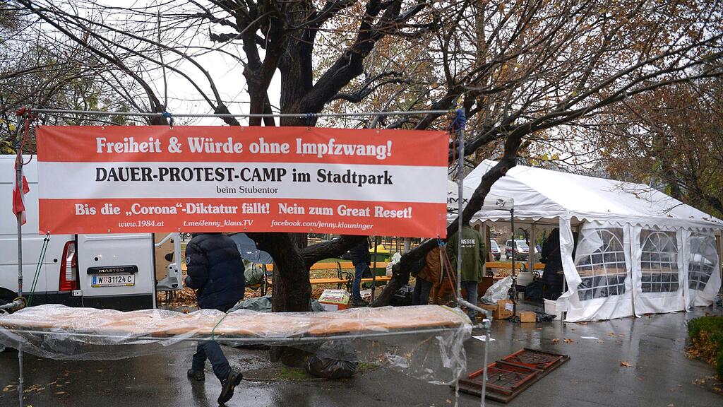 Coronacamp