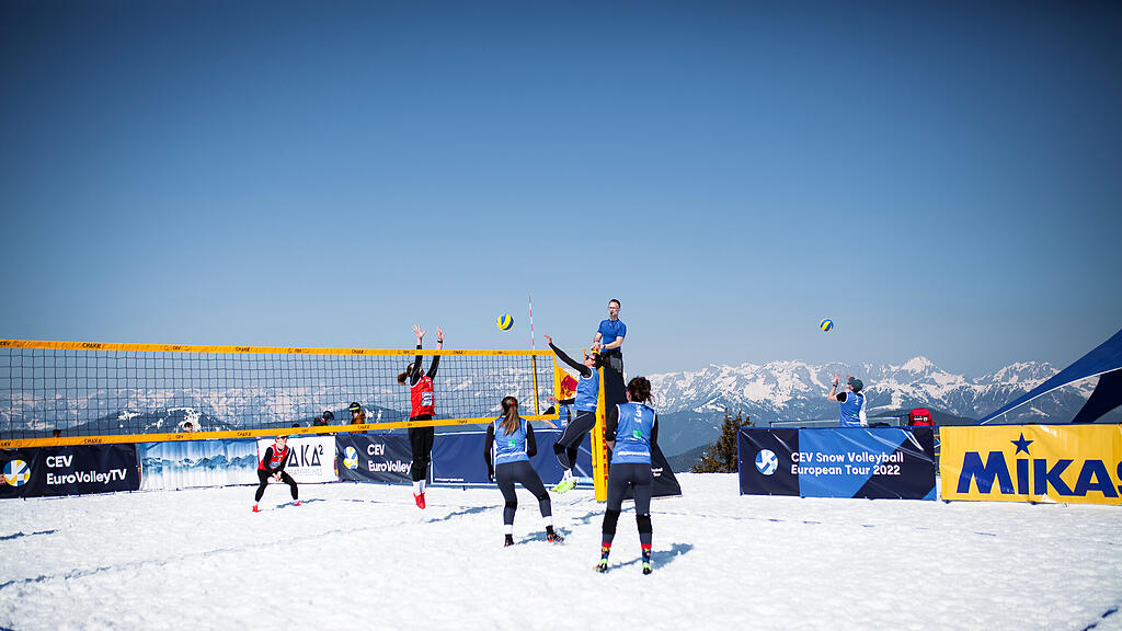 Snow Volleyball Wagrain