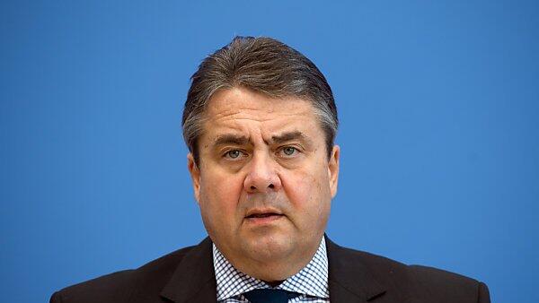 Sigmar Gabriel wies auf DDR-Vergangenheit Petrys hin