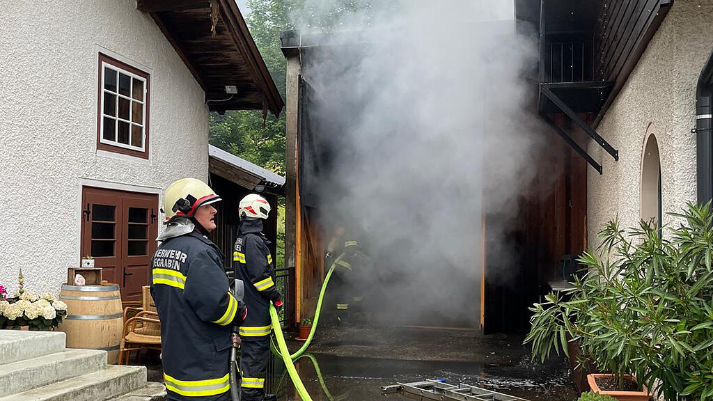 Industriebrand in Tiefgraben