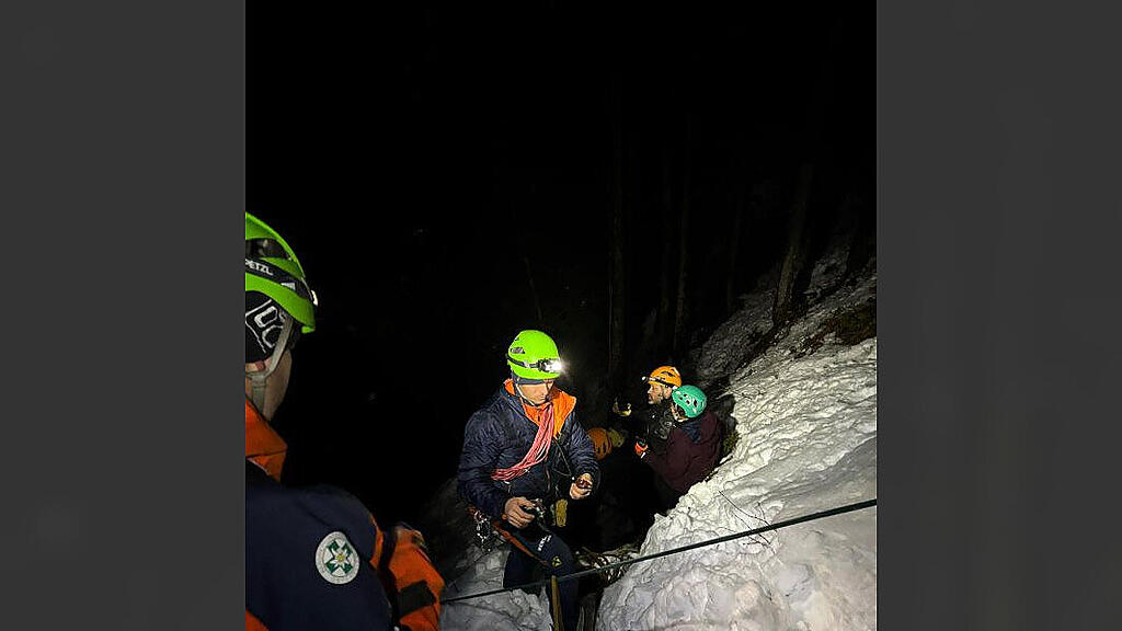Familie in Strobl aus Postalm-Klettersteig gerettet