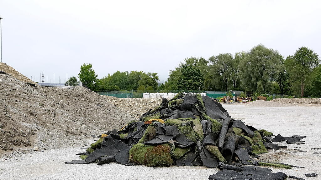 Ducks Field Baustelle