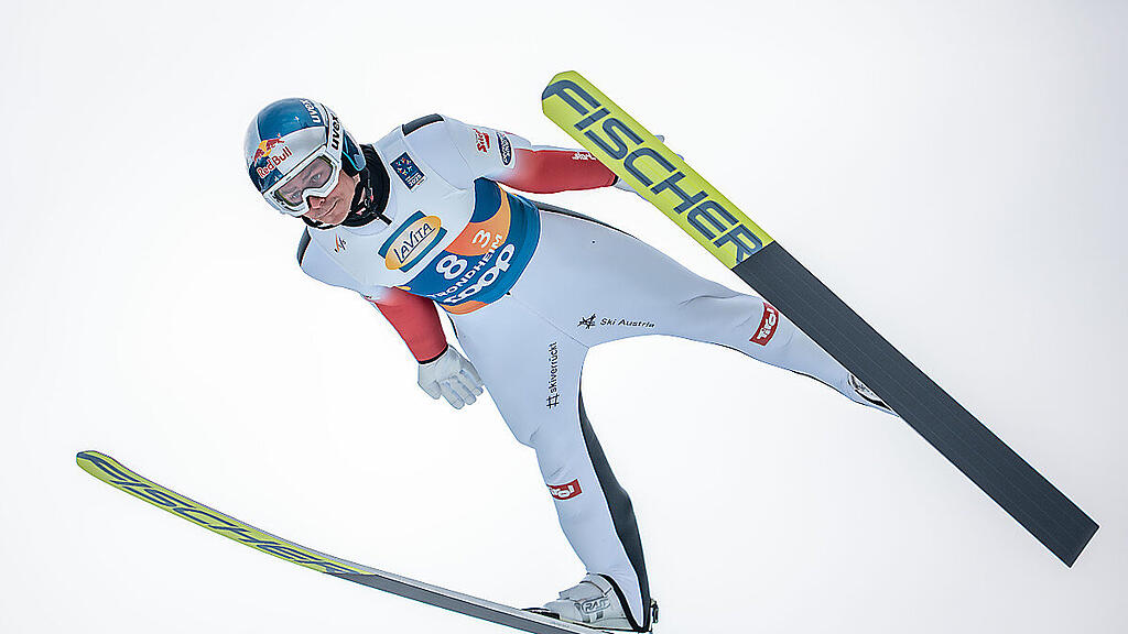 Johannes Lamparter gelang vom ÖSV-Mixed-Team der weiteste Sprung