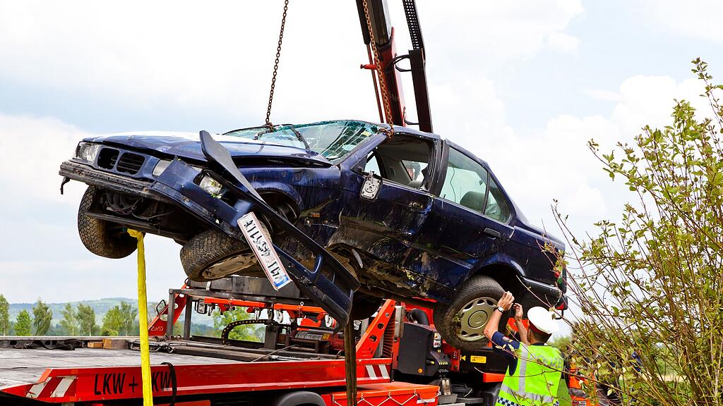 Die Lenkerin erlitt bei dem Unfall schwere Verletzungen. (Themenbild)
