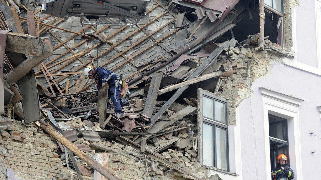 Heftige Explosion: Hauseinsturz in Wien-Fünfhaus