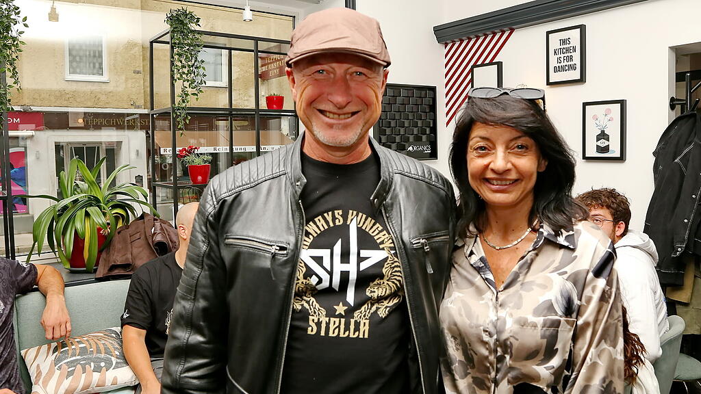 Muay Thai-Weltmeisterin Stella Hemetsberger in Salzburg empfangen