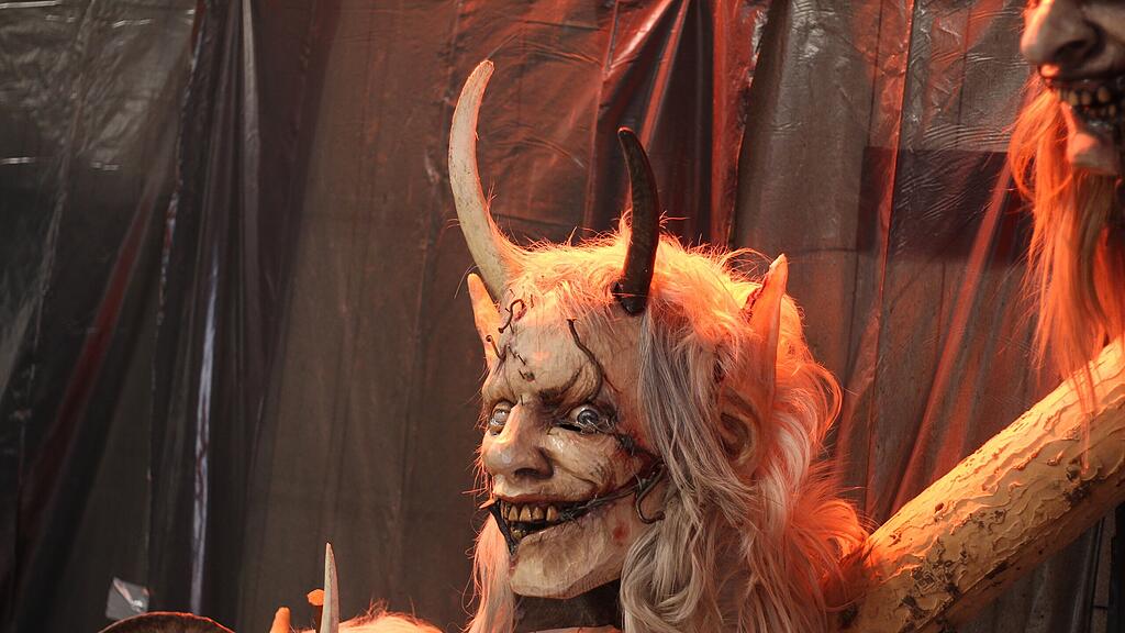 Krampus - Perchtenausstellung Hallein