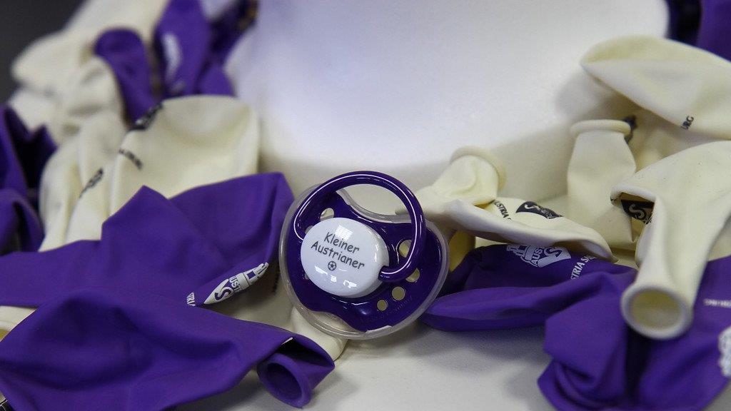 Austria Salzburg eröffnet Fanshop und fixiert ersten Transfer