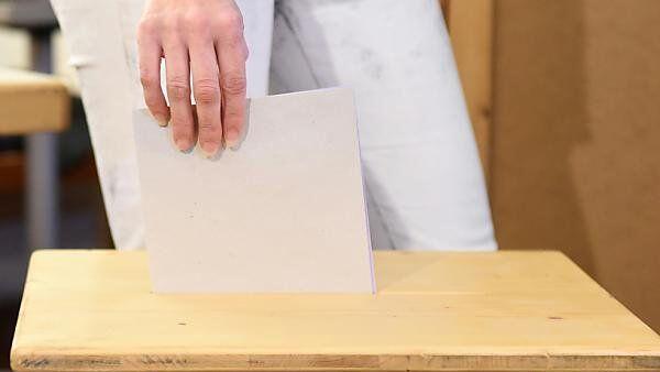 Die Demokratie steckt wegen Politikverdrossenheit in einer Krise