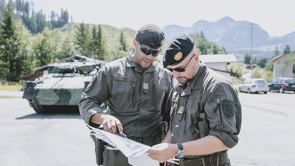 aut-bundesheer-scharfschiessen-der-panzergrenadiere_52293835641_o.jpg
