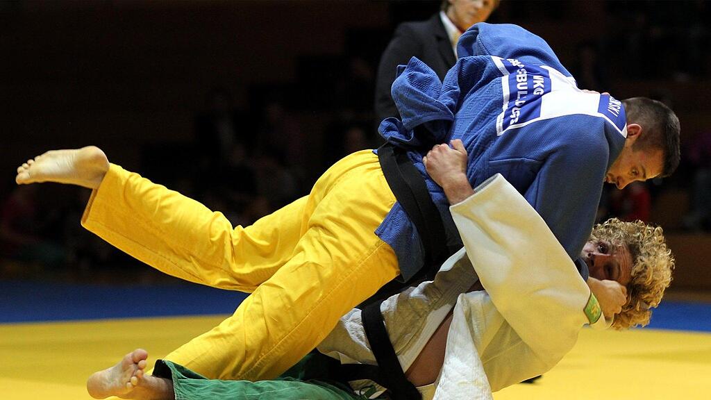 Durch einen Sieg holte die Judo Union Flachgau (grün-weiß) in der Tabelle auf.
