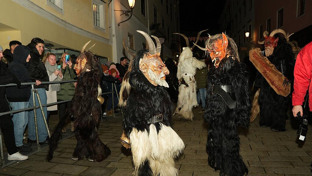 Krampuslauf in Hallein