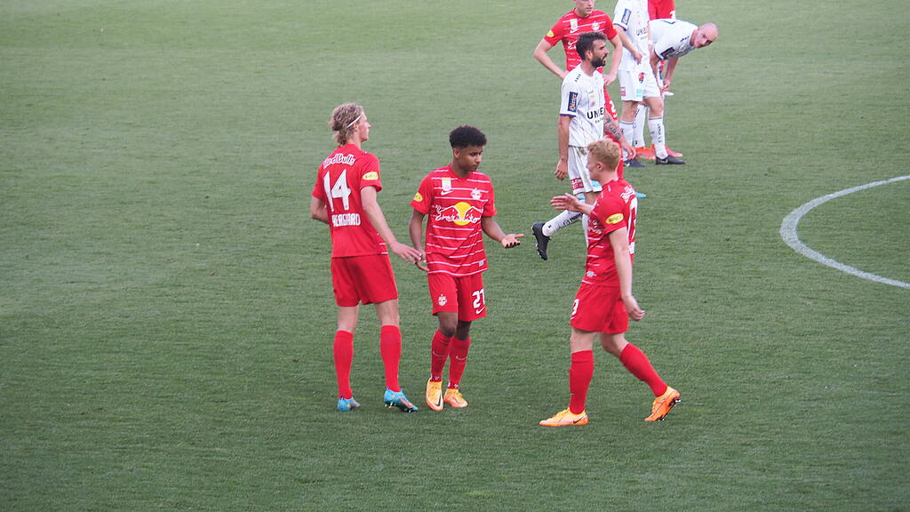 Red Bull Salzburg, Austria Klagenfurt, Meister, Adeyemi, Junuzovic
