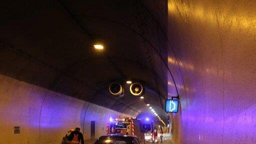Auffahrunfall im Hieflertunnel