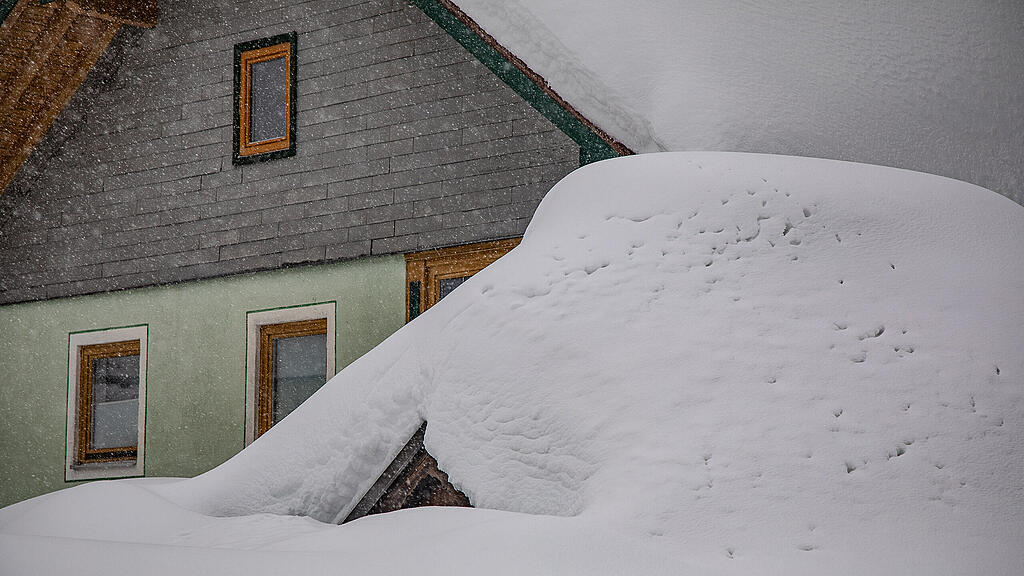 Über zwei Meter Schnee in Krispl