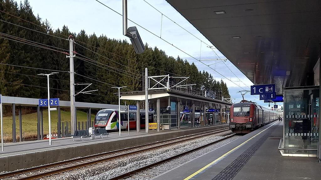 Bahnhof Neumarkt neu