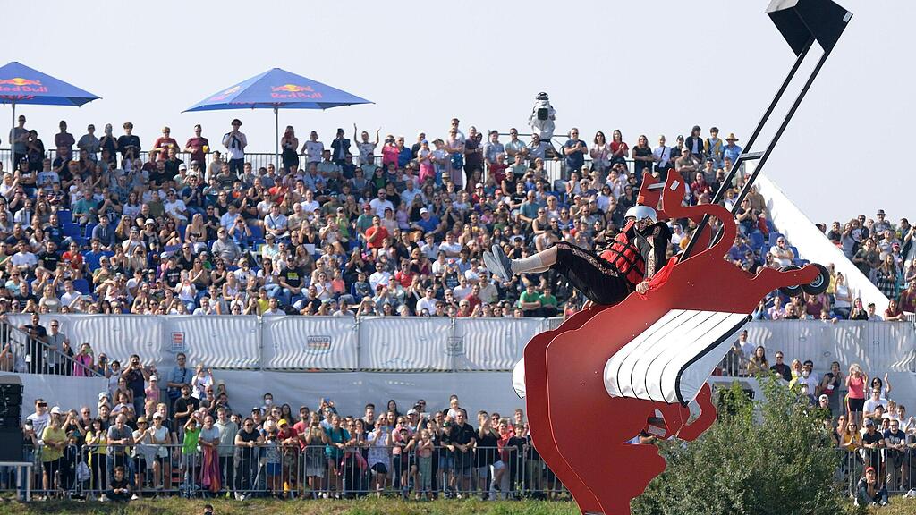 Red Bull Flugtag 2021