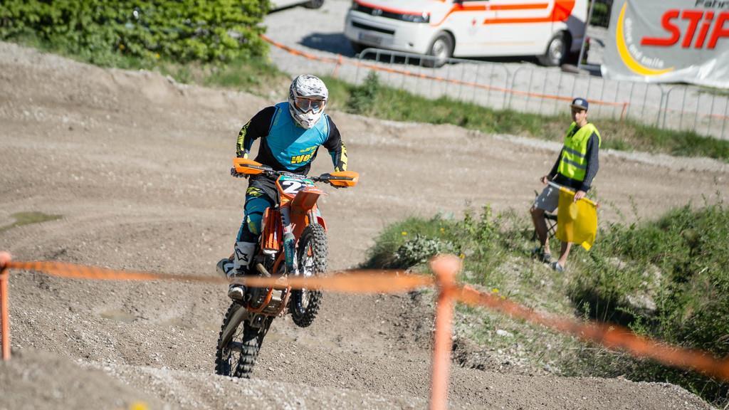 XBOWL MOTOCROSS RACE I