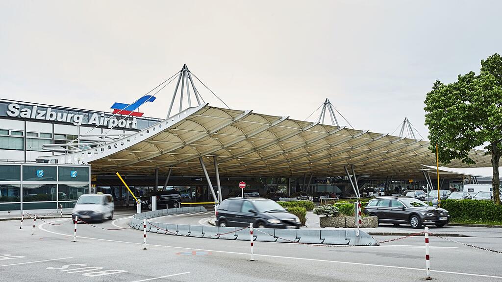 Die Taxi-Zufahrt am FLughafen wurde neu geregelt.