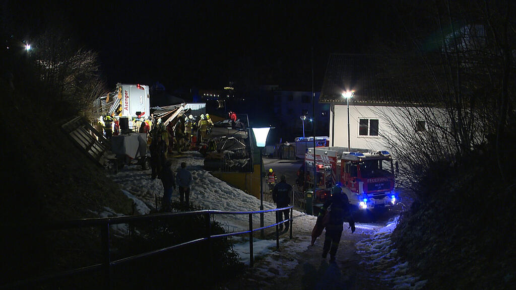 Toter bei Reisebus-Unfall nahe Schladming