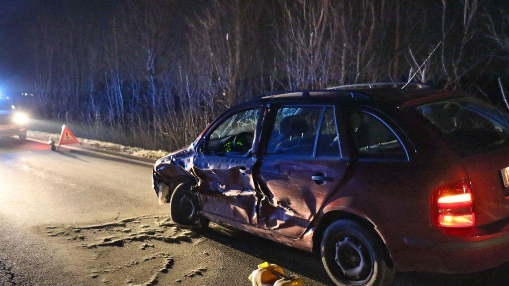 Frontalcrash auf B156 in Acharting