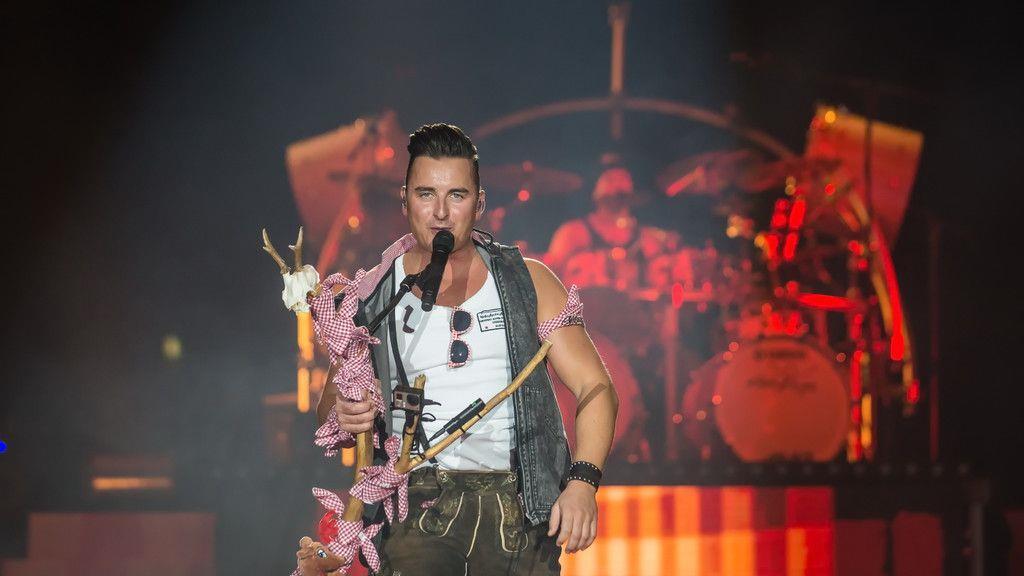 Andreas Gabalier in der Salzburgarena, I