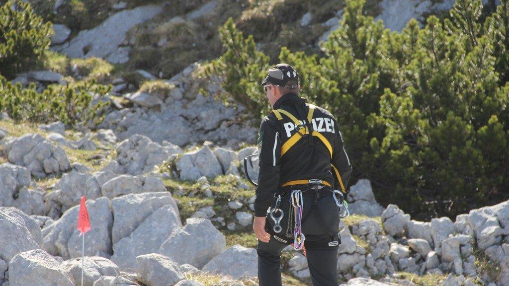 Einsatz am Untersberg, II