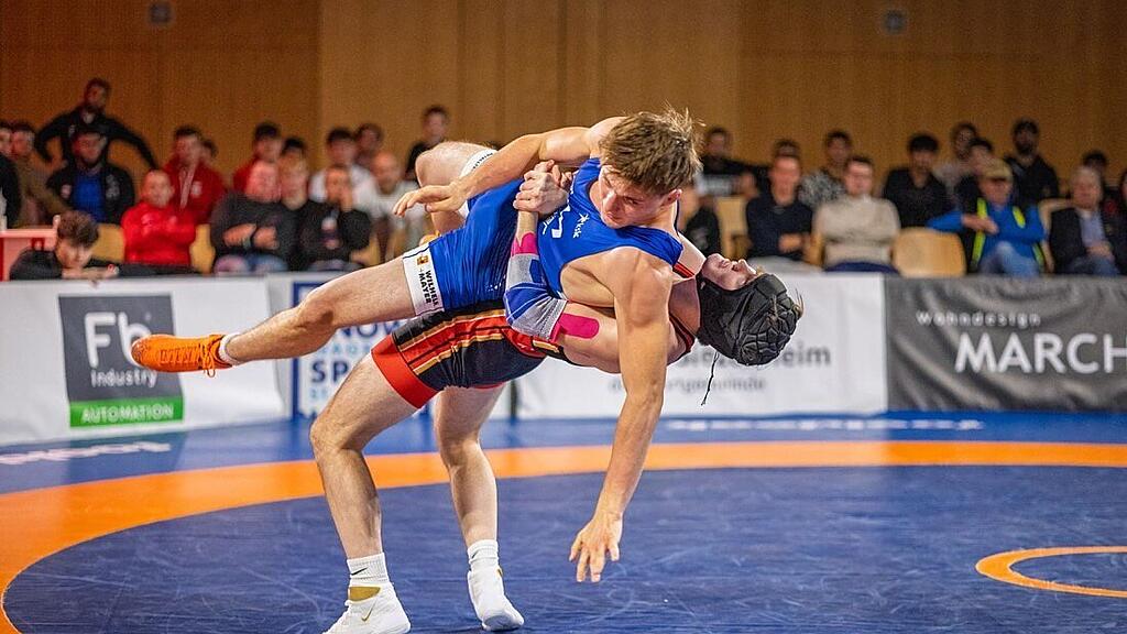Ringen, AC Wals, Muhamed Bektemirov
