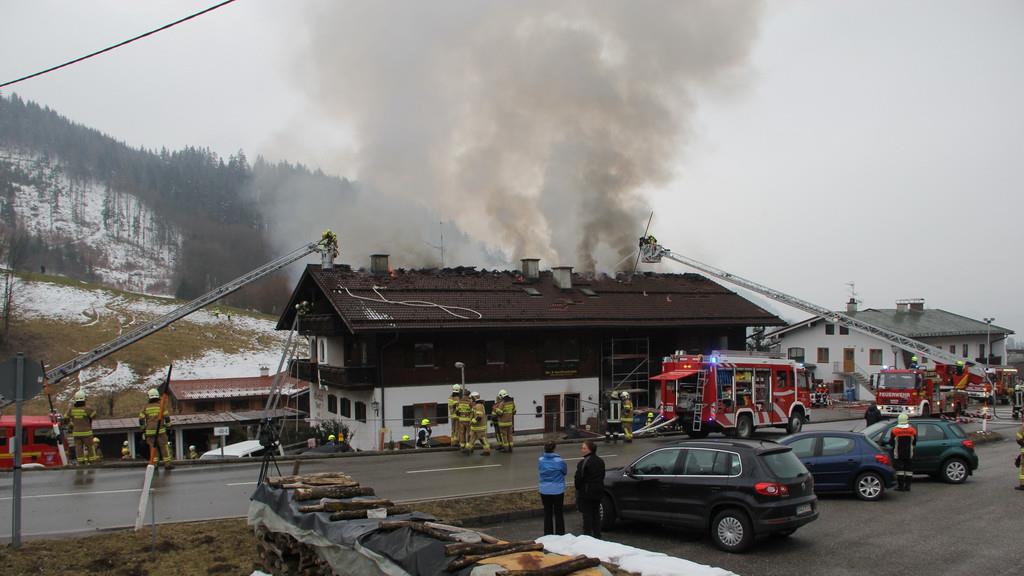 Gasthaus in Vollbrand, III
