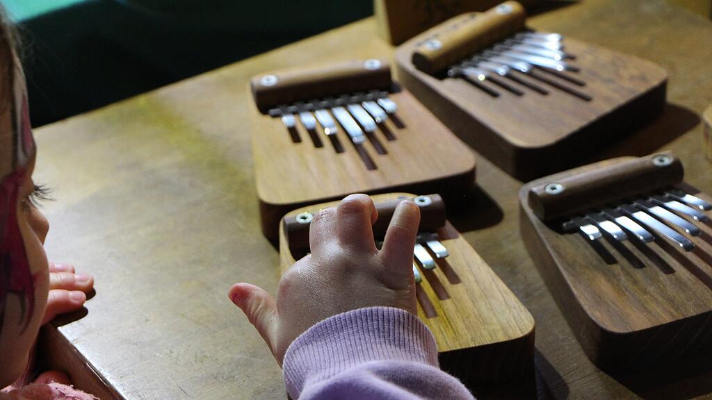 Fr\u00fchlingserwachen in der Glash\u00fctte - Kunsthandwerksmarkt