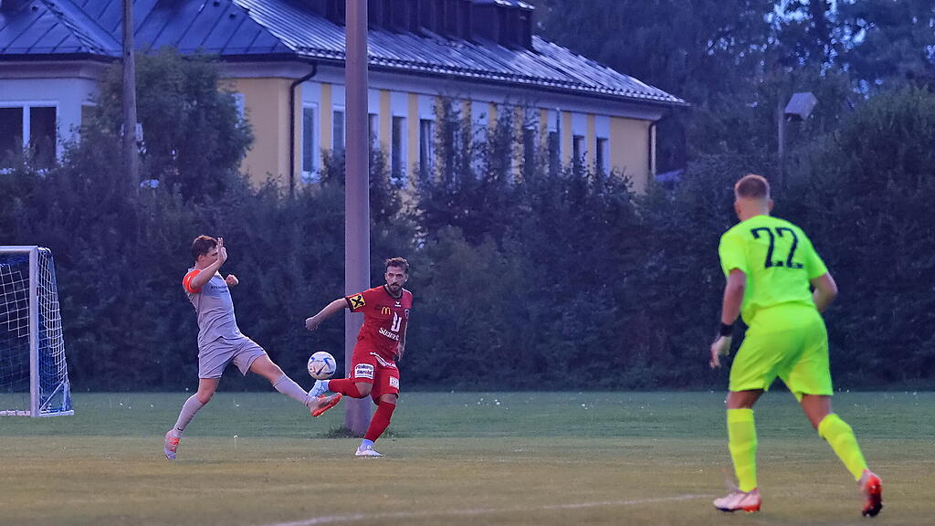 Gneis vs. TSV St. Johann