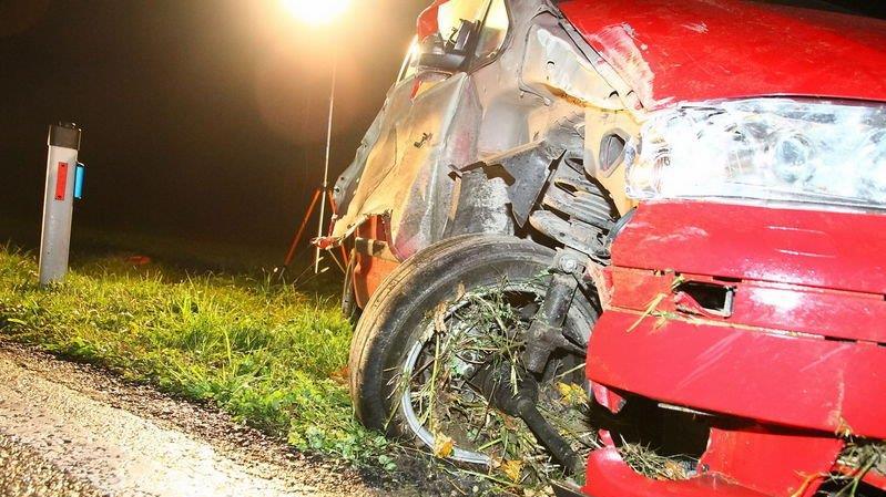 Bilder vom Unfallort auf der L207