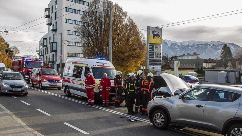 Pkw-Kollision auf der Münchner Bundesstraße