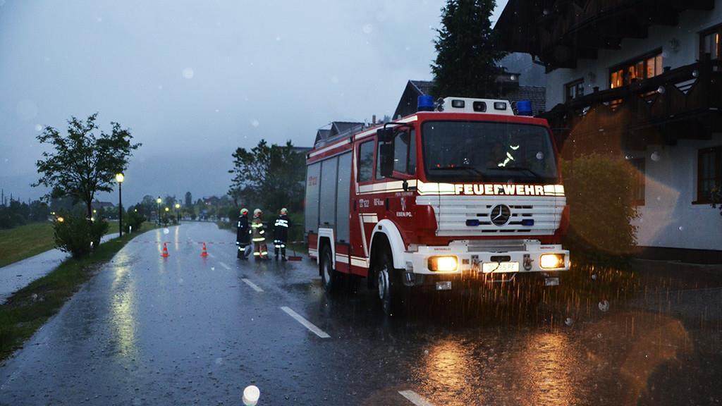Feuerwehren nach Starkregen im Pongau im Einsatz