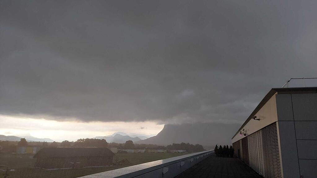 Gewitter über Salzburg