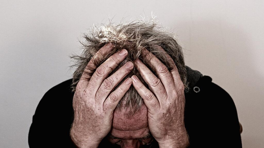 alone-513525_1920.jpg