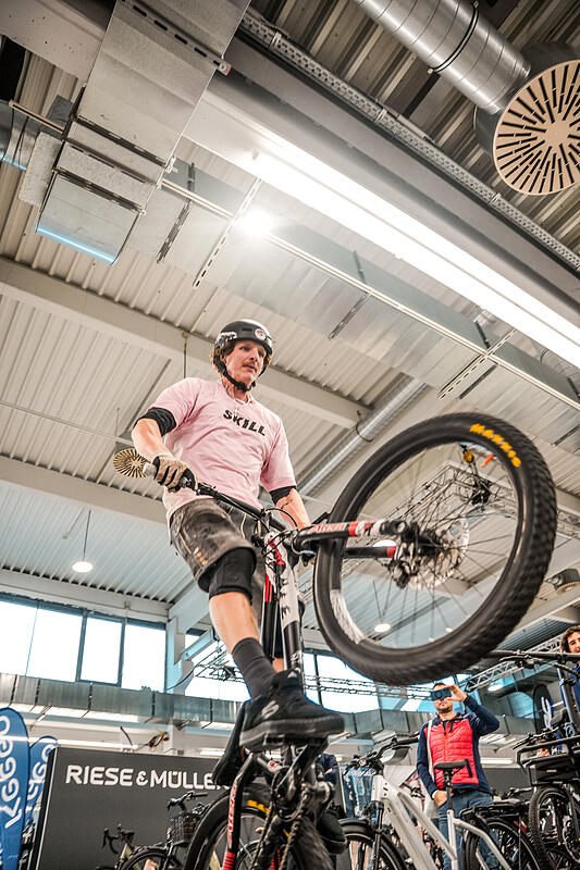 Austria on Bike Messe Brandboxx