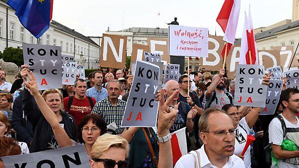 In Polen wird gegen das Gesetz demonstriert