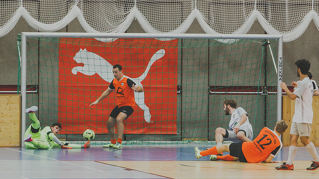 Salzburger Stier, Hallenfu\u00dfball